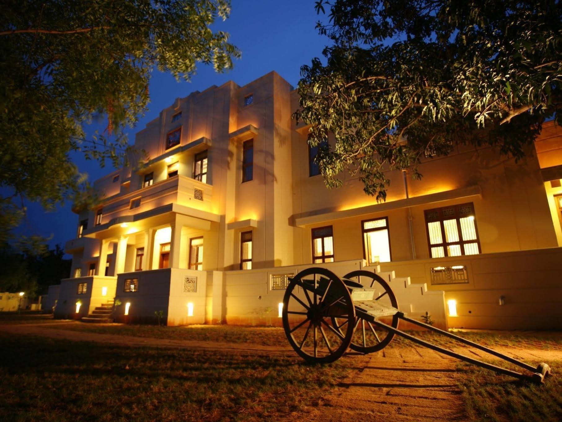Visalam Chettinad Palace - A Cgh Earth Experience Kānādukāttān Exterior foto