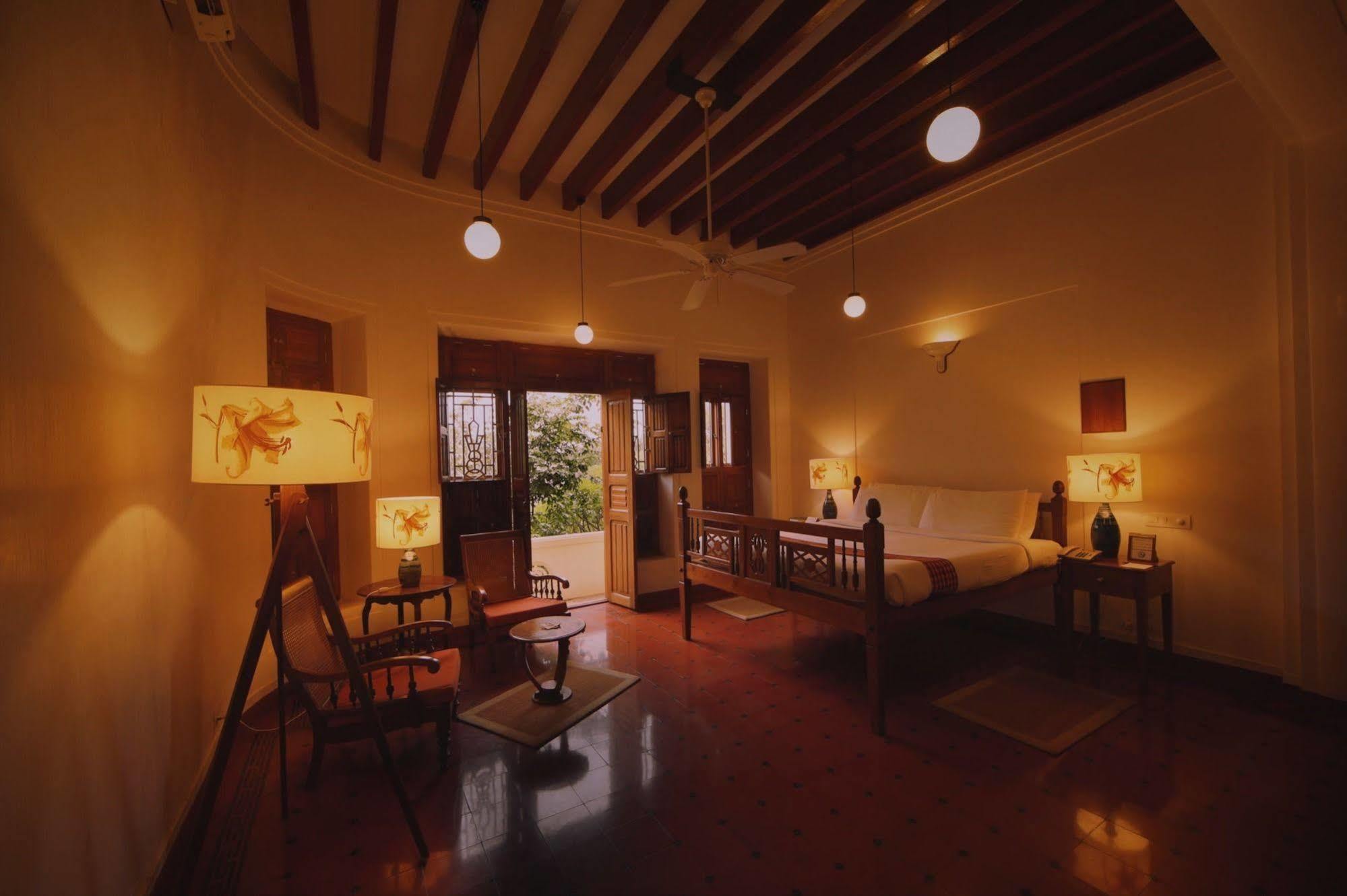 Visalam Chettinad Palace - A Cgh Earth Experience Kānādukāttān Exterior foto